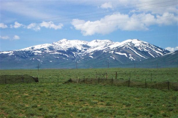 1.290 ACRES IN ELKO COUNTY, NEVADA WITH VIEWS OF CITY LIGHTS AND RIVER VALLEY.