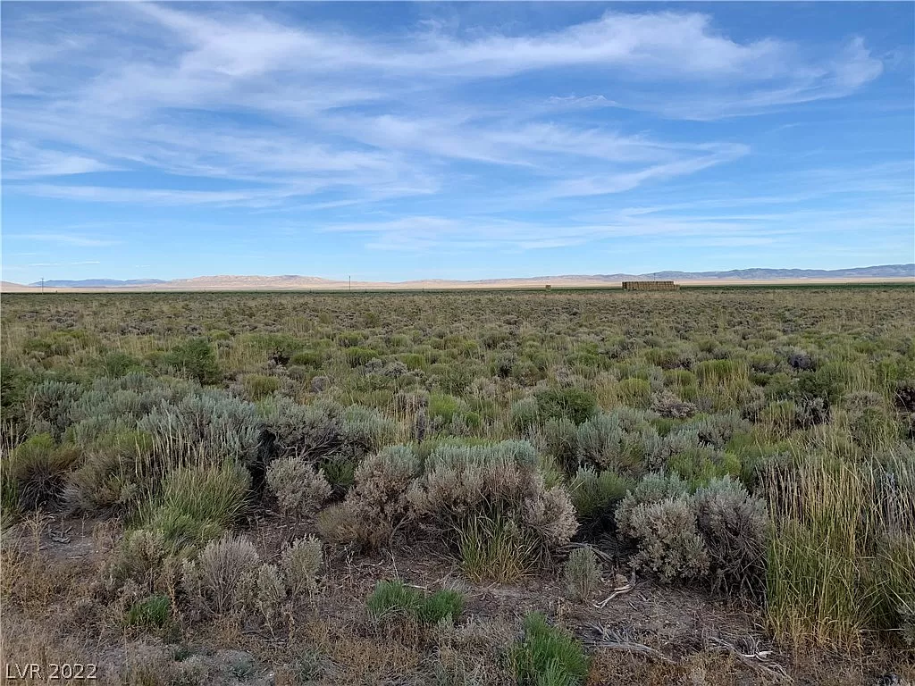 Large view of 5.00 Acres in Beautiful White Pine County with Spectacular Diamond Range Views & Adjacent to Alfalfa Fields in Eastern Nevada Photo 2