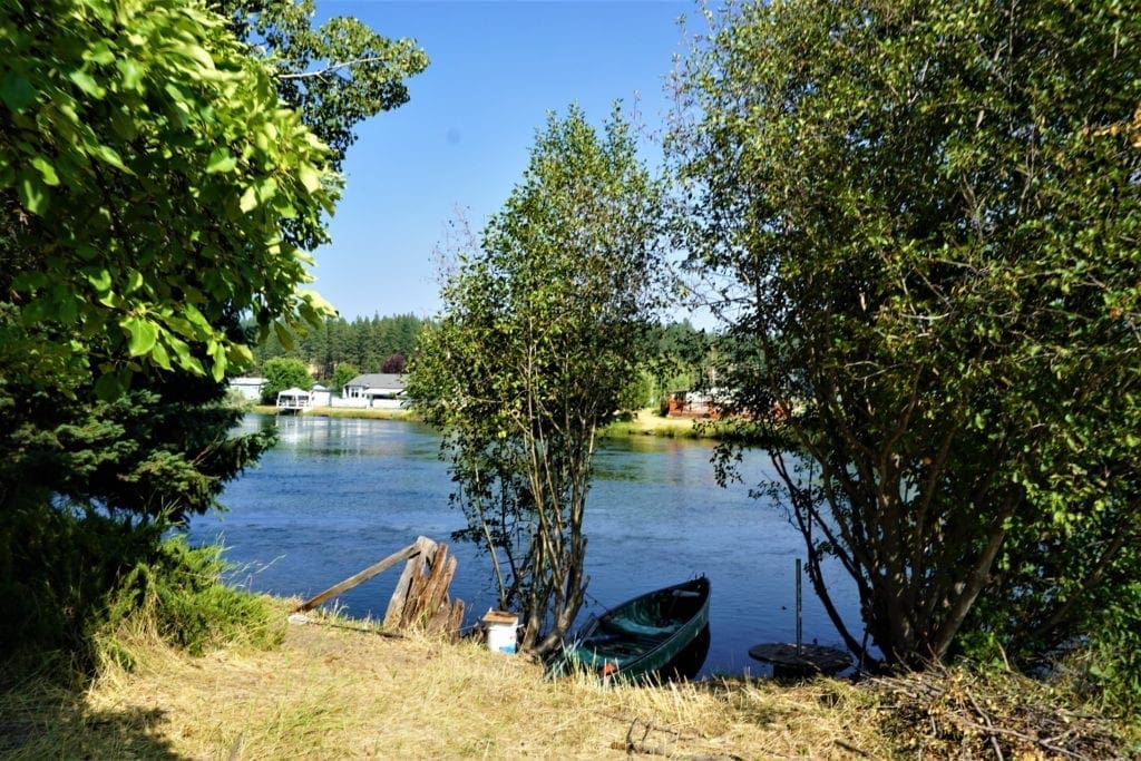Large view of Lot on Williamson River World Class Blue Ribbon Fishing Photo 13