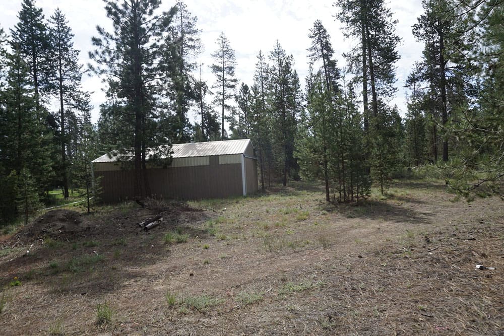 1.00 Ac In Crescent Oregon! Treed Lot W/ Power & 20 X 30 Metal Building! Near BEND photo 10