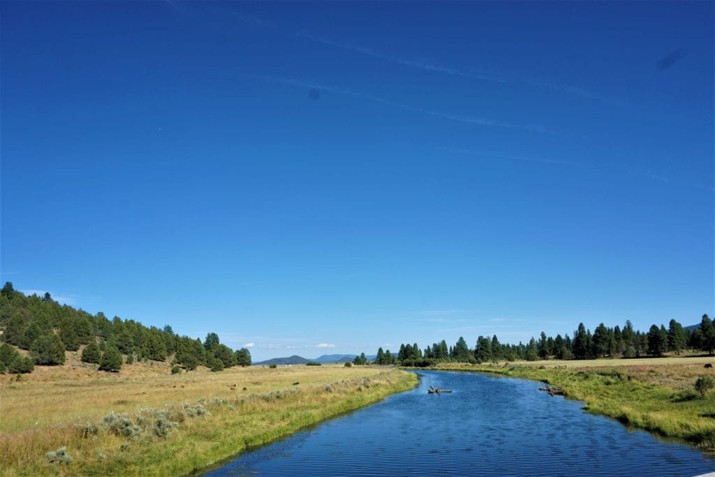 Large view of Beautiful 3.11 Acres in Klamath County, Oregon ~ Fabulous River & Valley Views! Photo 1