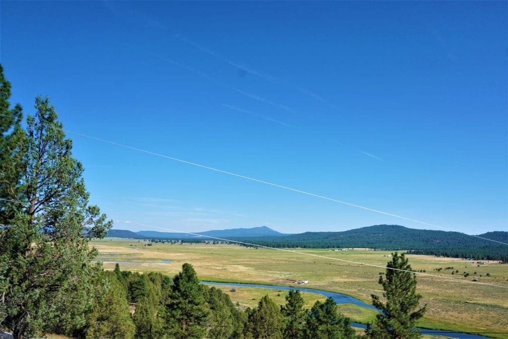 Large view of Beautiful 3.11 Acres in Klamath County, Oregon ~ Fabulous River & Valley Views! Photo 2
