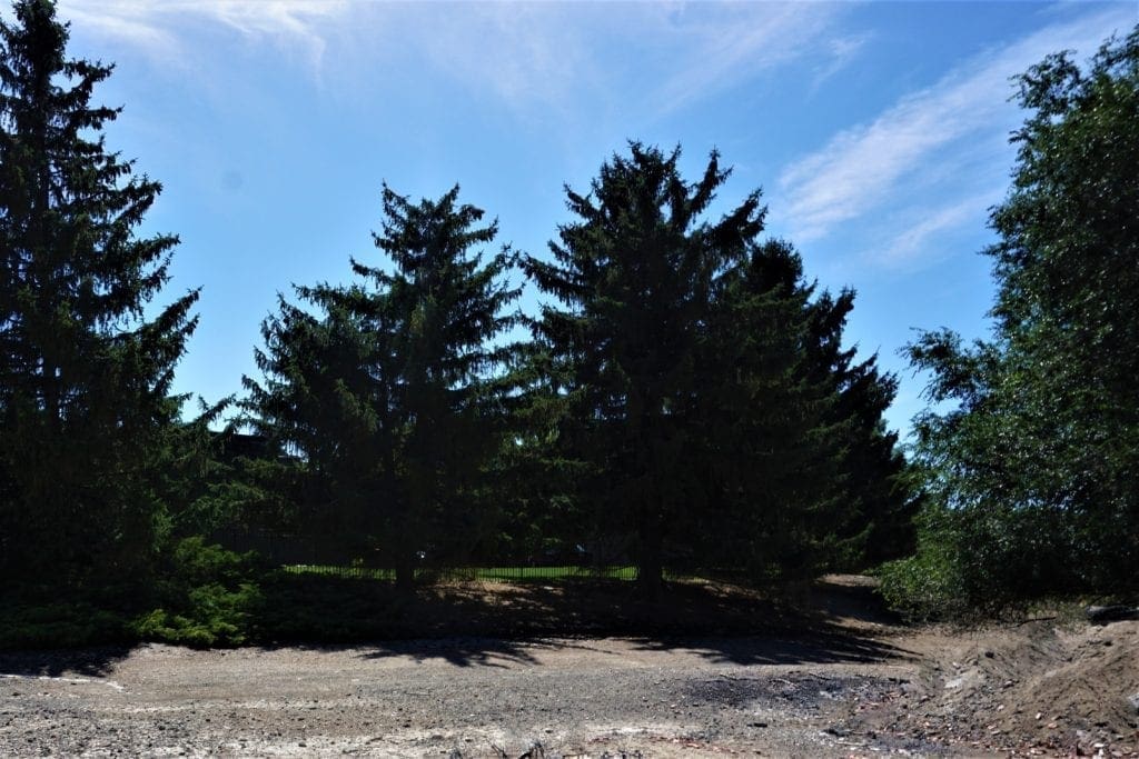 Large view of .74 Acre Building Parcel in Shadow Hills, City of Klamath Falls, Oregon Photo 14