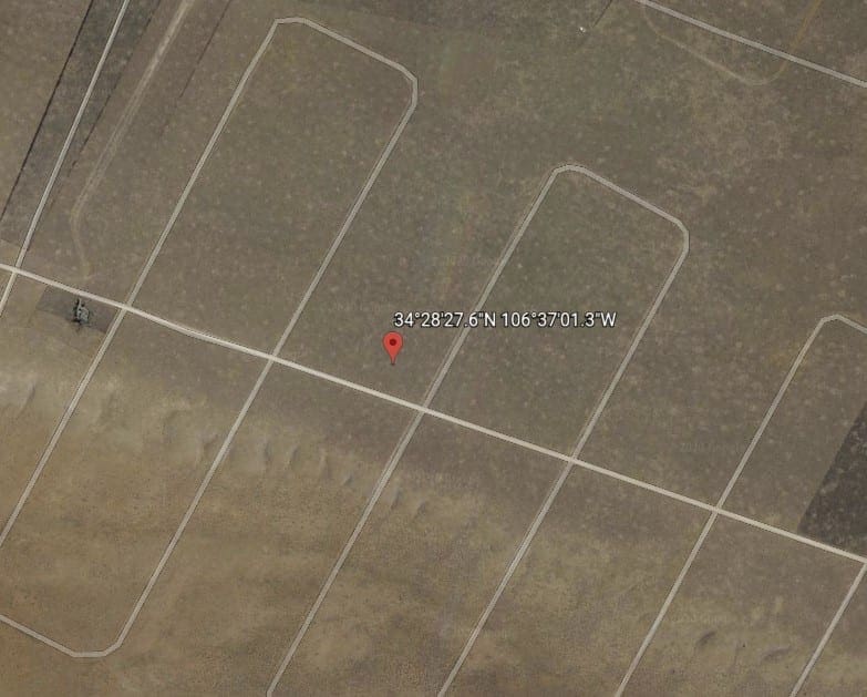 Gorgeous building lot in Tierra Grande New Mexico with Power and Road! photo 7