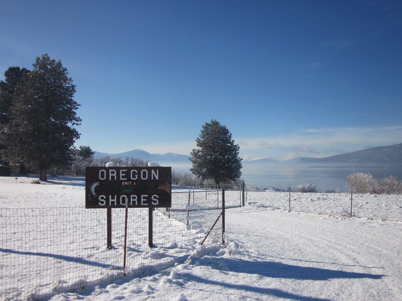 .37 Acres in Klamath County Oregon Beautiful Lot Near Agency Lake photo 1