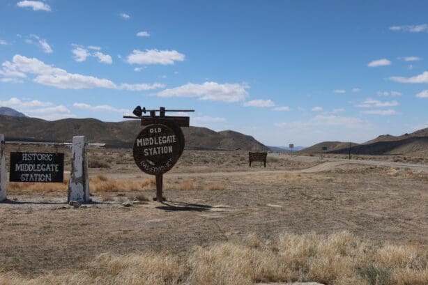 5.00 ACRES IN CHURCHILL CO, NEVADA AT MIDDLEGATE JUNCTION 361 HIGHWAY 50 FRONTAGE (AUSTIN HIWAY) WALK TO BAR/RESTAURANT