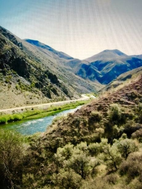 1 Acre Building Lot In Lemhi County, Idaho. Just a stone’s throw from the Salmon River
