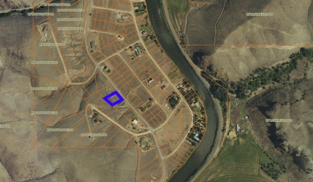 Large view of 1 Acre Building Lot In Lemhi County, Idaho. Just a stone’s throw from the Salmon River Photo 7