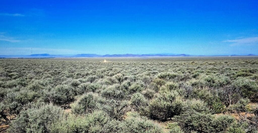 Large view of 4.46 ACRES IN THE FABULOUS SAN LUIS NORTH ESTATES JUST OUTSIDE TOWN BREATHTAKING VIEWS! Photo 8
