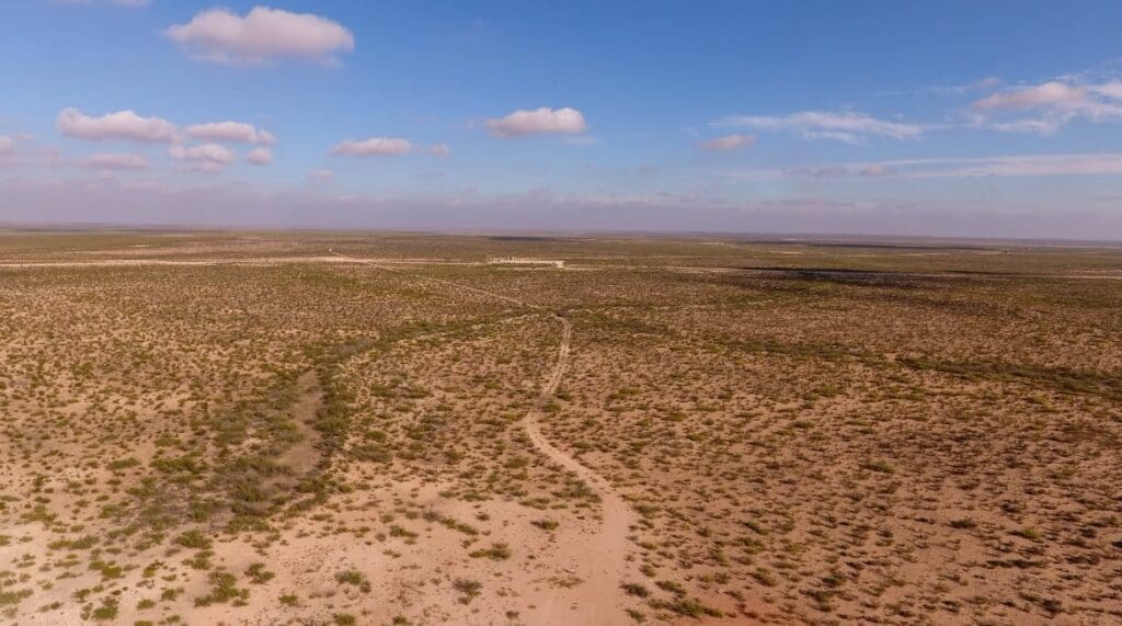 Large view of 40.00 ACRES IN EDDY COUNTY, NEW MEXICO NEAR CARLSBAD, PECOS RIVER & TEXAS. OIL & GAS WELLS SURROUND THIS RANCH. Photo 10