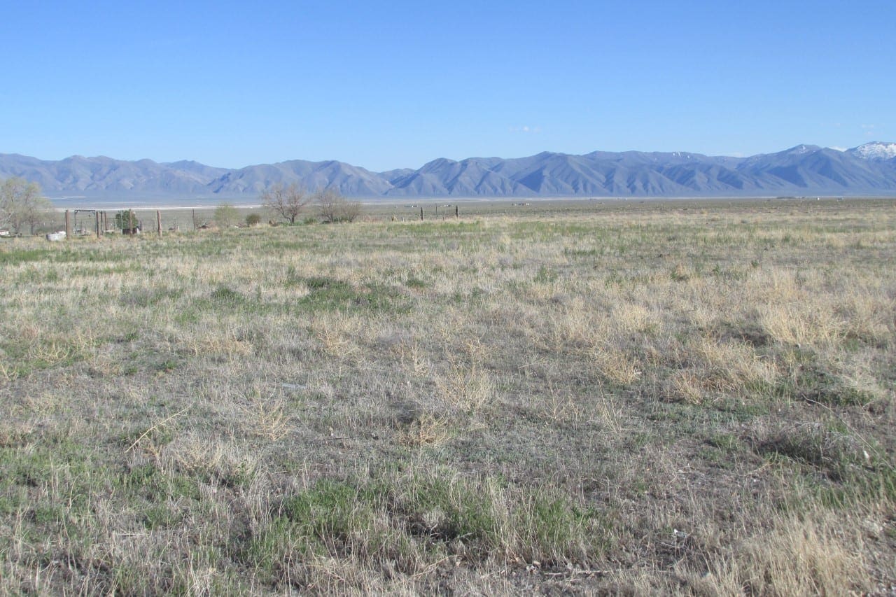 Beautiful Large Building Lot 3.09 Acres in Town of Crescent Valley, Nevada with Power, Improved Roads and Views. photo 4