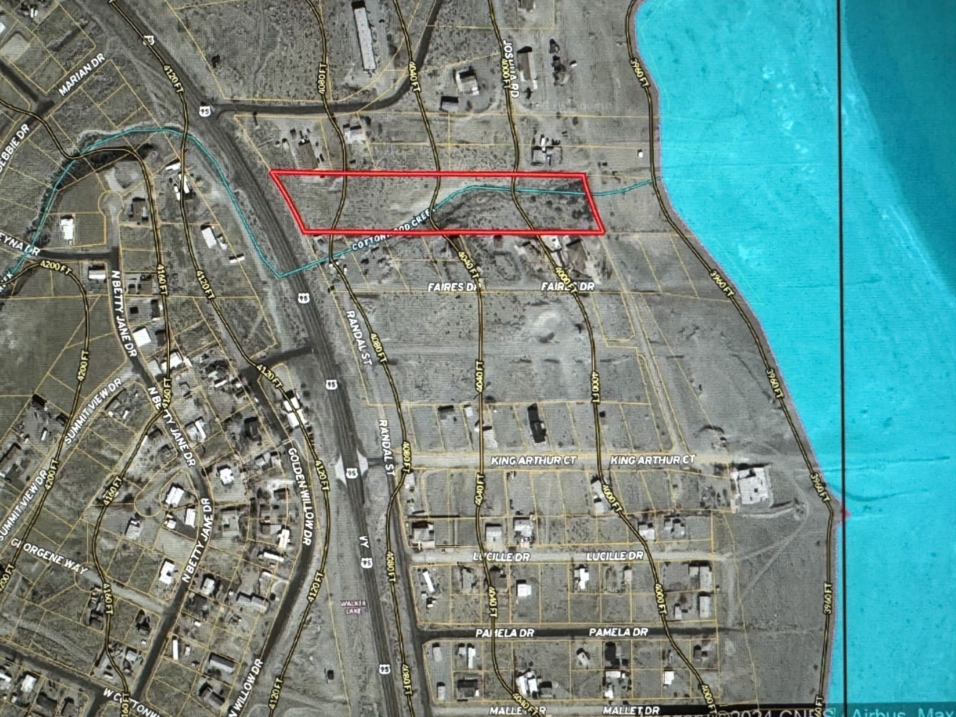 9.83 GORGEOUS ACRES OVERLOOKING WALKER LAKE, CREEK & FRONTS HWY 95 WITH AMAZING VIEWS, POWER, EASY ACCESS, FOOTSTEPS TO WATER EGDE. photo 3