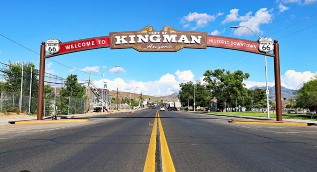 Large view of 2.35 ACRES JUST OUTSIDE BOOMING KINGMAN, ARIZONA ~ NEAR LAUGHLIN AND BULLHEAD CITY. Photo 1