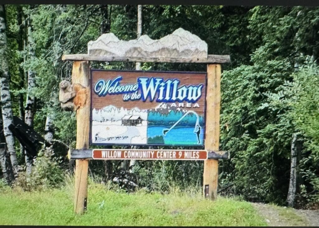 Large view of 0.76 ACRES IN WILLOW, ALASKA – FEET FROM LONG LAKE ON IMPROVED ROAD WITH POWER AND GORGEOUS MT. DENALI (20,310 FT)NATIONAL PARK AND PRESERVE VIEWS Photo 5