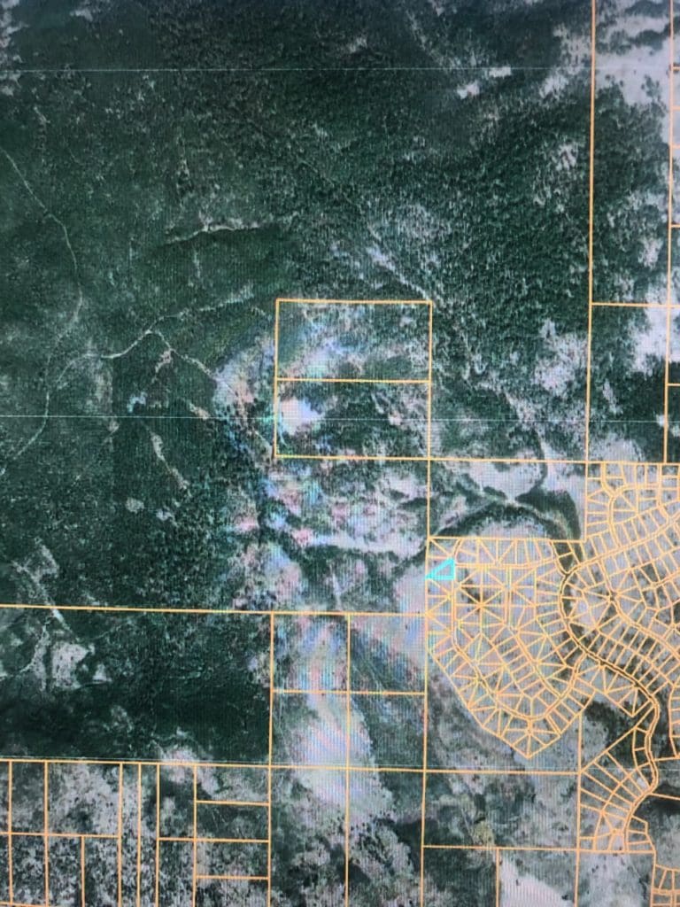 Large view of 1.54 ACRES IN BEAUTIFUL OREGON PINES THAT ADJOINS THE FREMONT-WINEMA NATIONAL FOREST PRIVATE ACCESS TO MIILIONS OF ACRES OF PLAYGROUND Photo 18