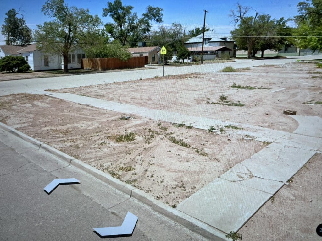 Large view of .23 ACRE BEAUTIFUL CORNER VACANT BUILDING LOT IN DOWNTOWN ARTESIA, NEW MEXICO Photo 5