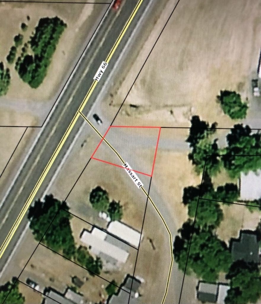 Large view of Very Rare 0.08 Acre Residential Building lot in Fairhaven Heights, Klamath County, Oregon! Perfect for a tiny house on Wheels or a Dog Park? Photo 24