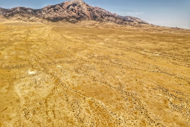 58.21 Acres on the Nevada/Utah State Lines have one foot in Nevada & One foot in Utah photo 2
